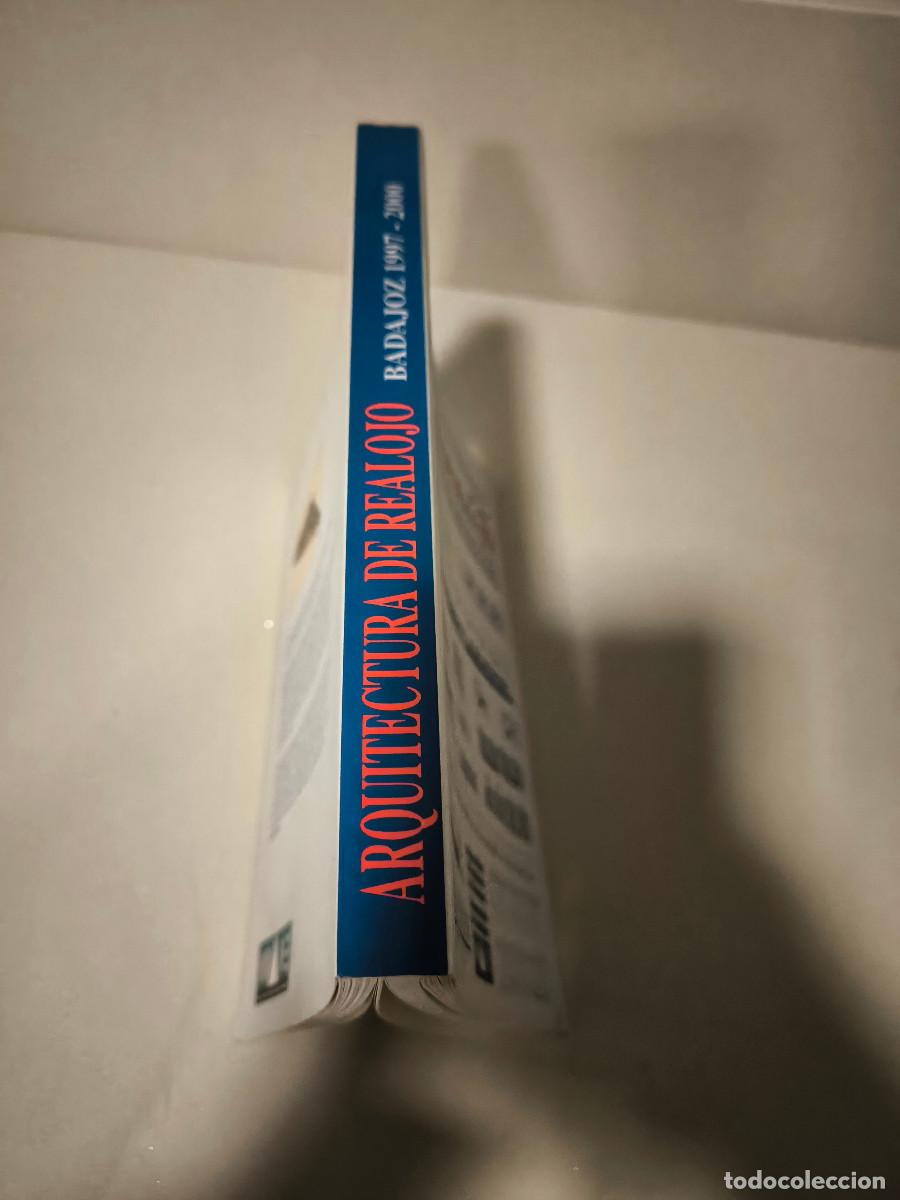 Libros de segunda mano: Badajoz. Arquitectura de realojo - Foto 2