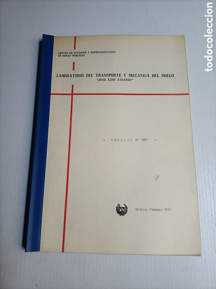 Livres d'occasion: Laboratorio del transporte y mec&aacute;nica del suelo 1977