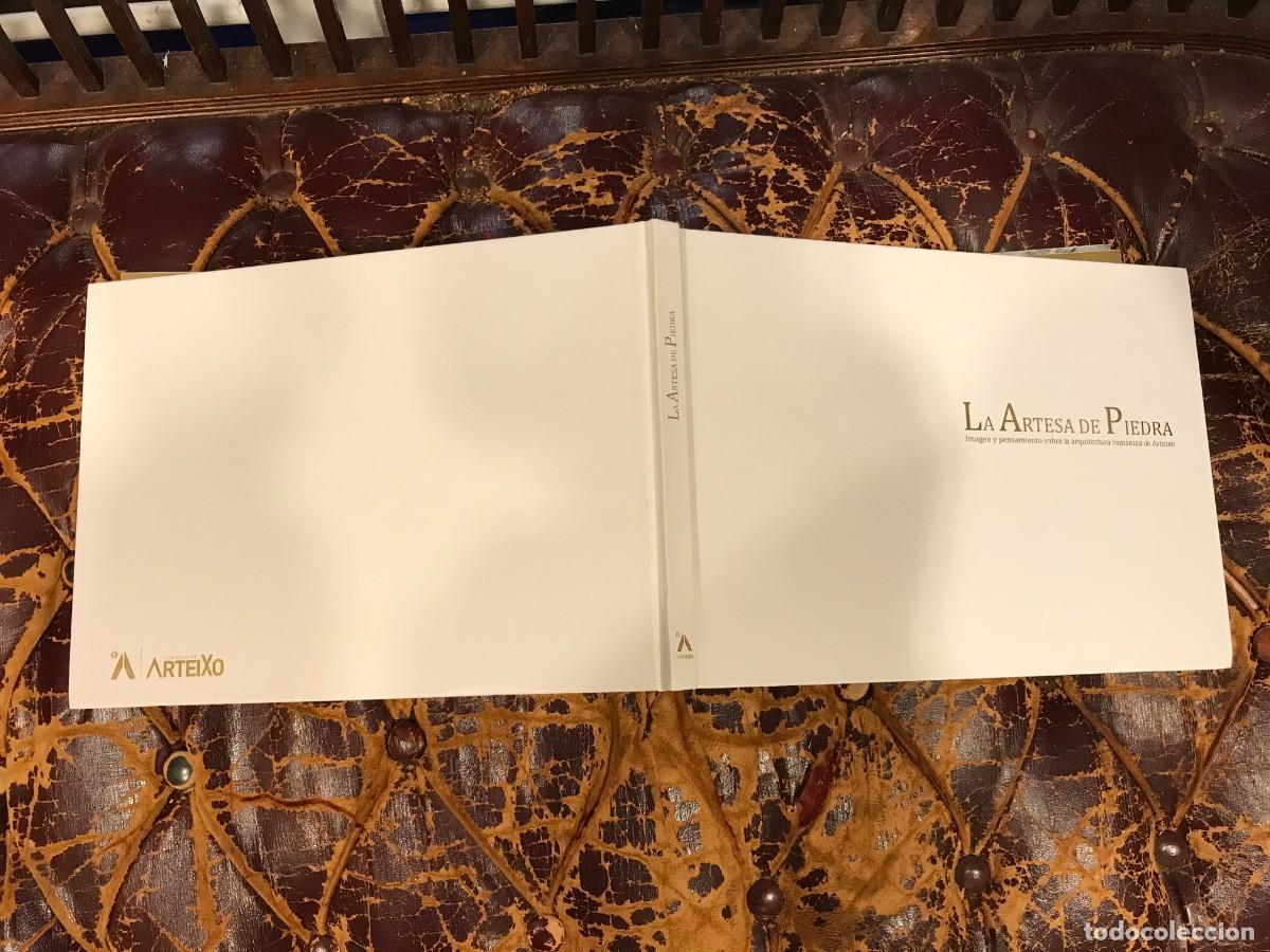 Livres d'occasion: LA ARTESA DE PIEDRA. IMAGEN Y PENSAMIENTO SOBRE LA ARQUITECTURA ROM&Aacute;NICA DE ARTEIXO.