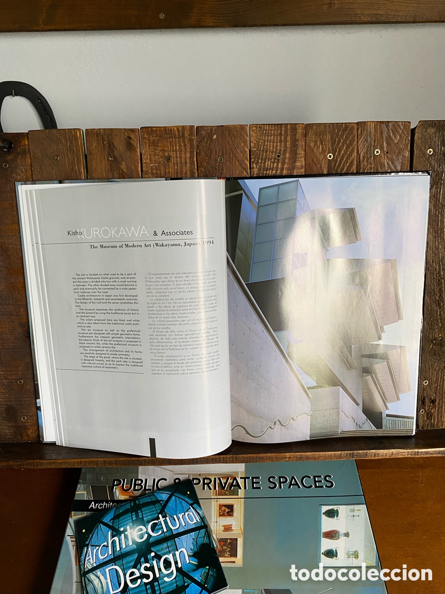 Libros de segunda mano: Public and private spaces - Foto 16