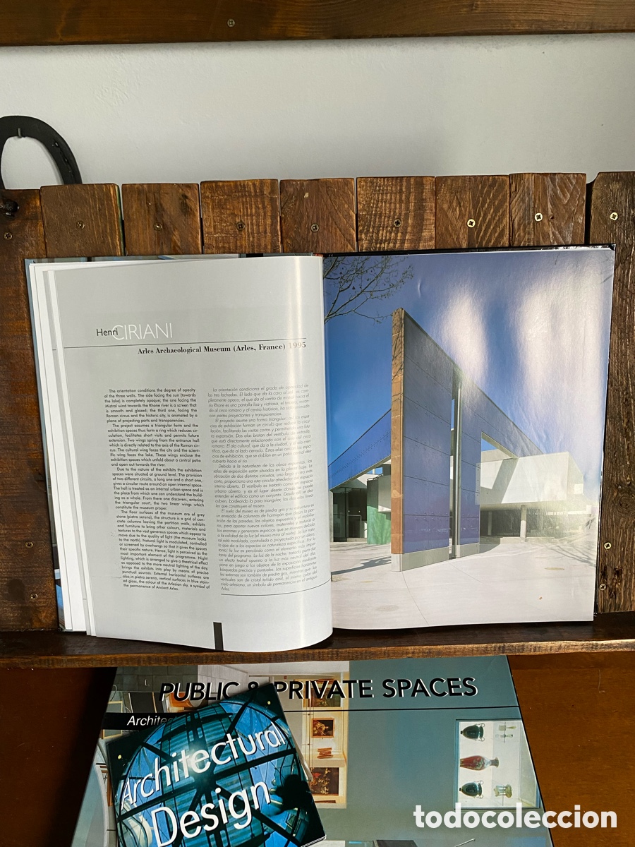 Libros de segunda mano: Public and private spaces - Foto 19