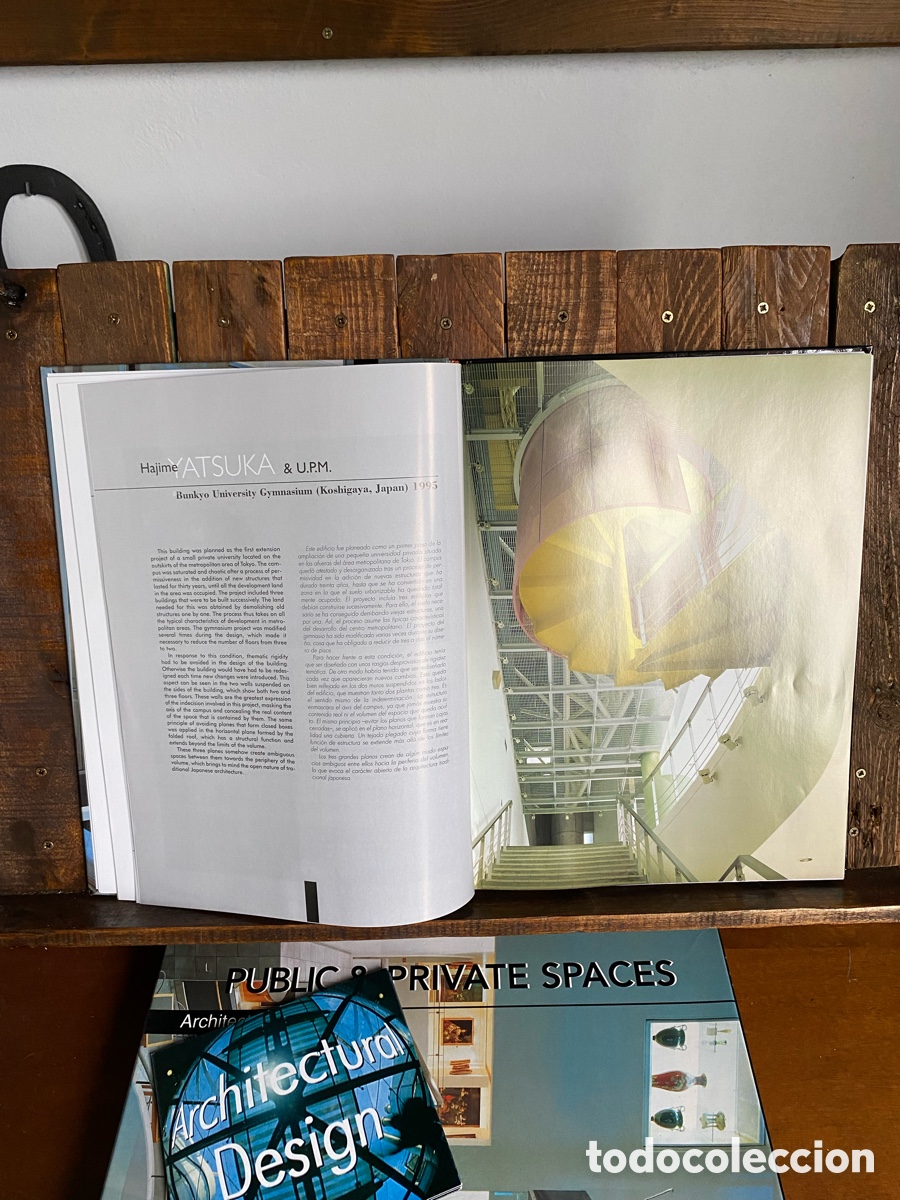 Libros de segunda mano: Public and private spaces - Foto 21
