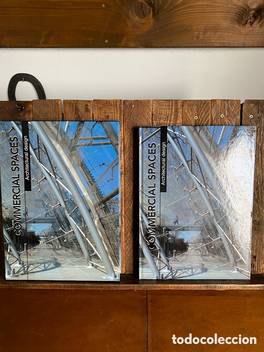Libros de segunda mano: Commercial spaces architectural design - Foto 1