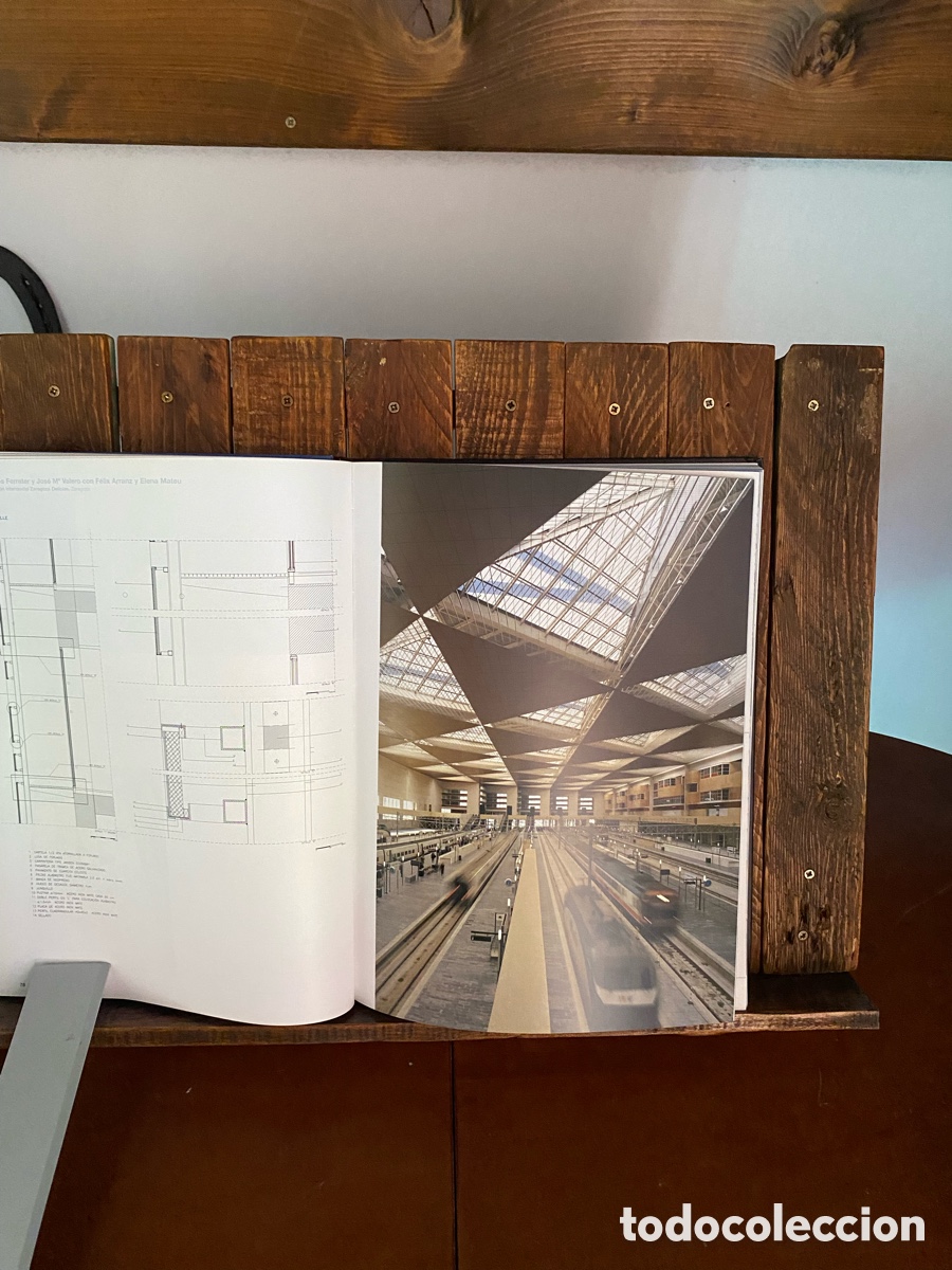 Libros de segunda mano: Spain unique architecture m&t pencil - Foto 6
