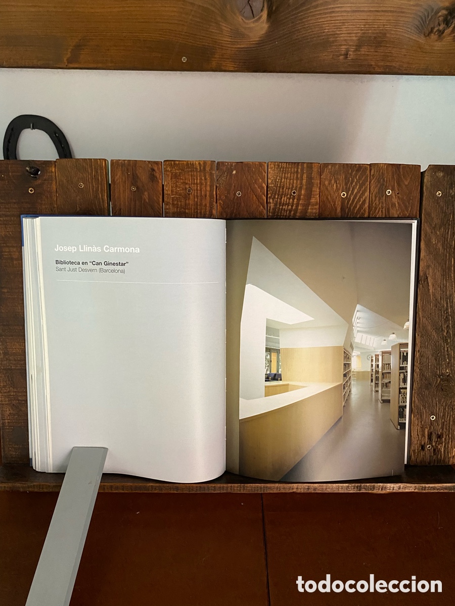 Libros de segunda mano: Spain unique architecture m&t pencil - Foto 16