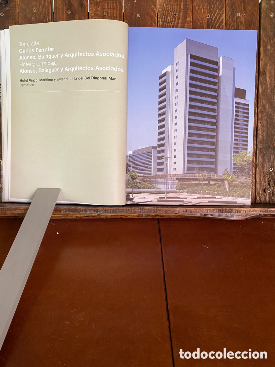 Libros de segunda mano: Spain housing architecture - Foto 5