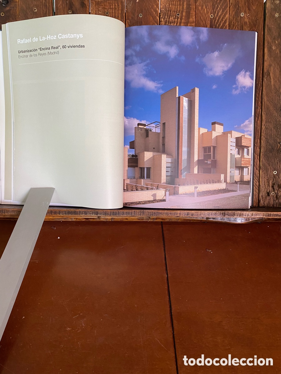 Libros de segunda mano: Spain housing architecture - Foto 7