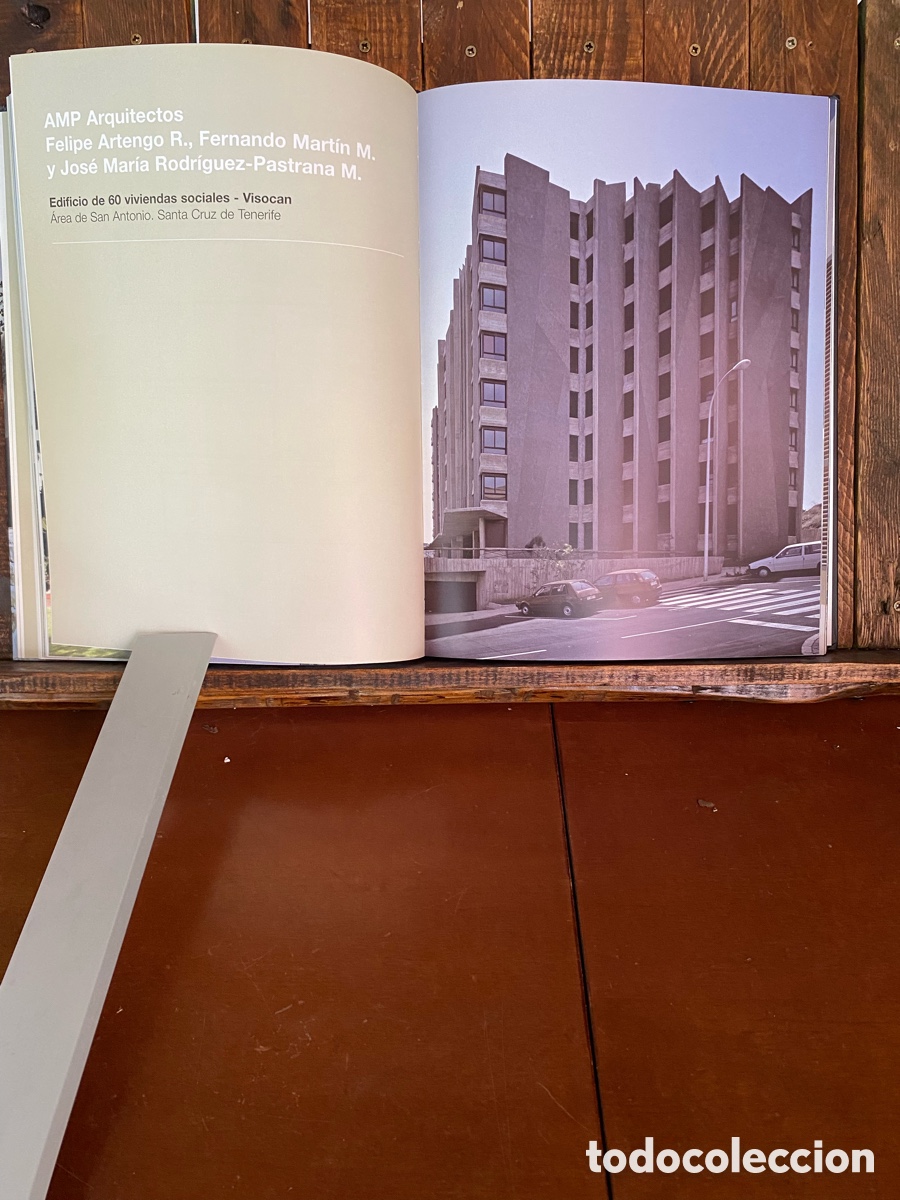 Libros de segunda mano: Spain housing architecture - Foto 9