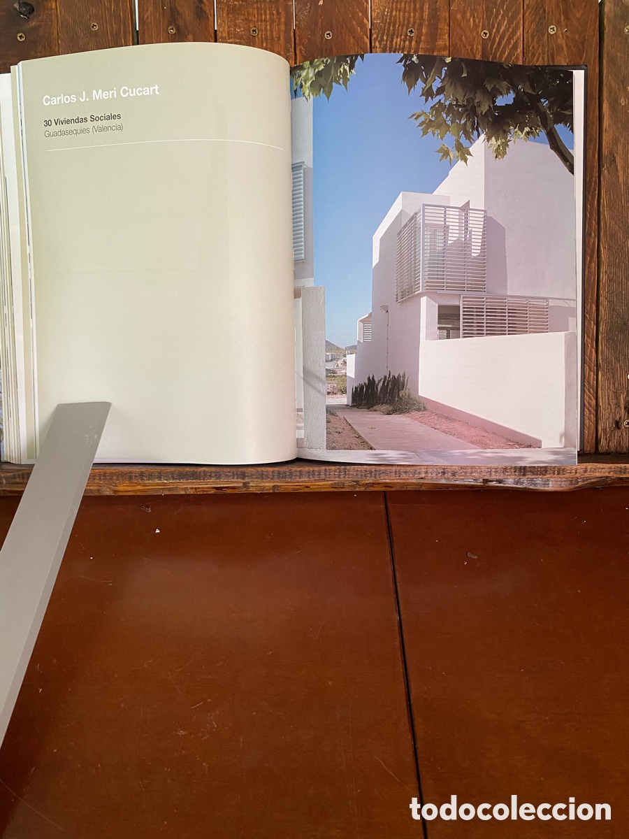 Libros de segunda mano: Spain housing architecture - Foto 14