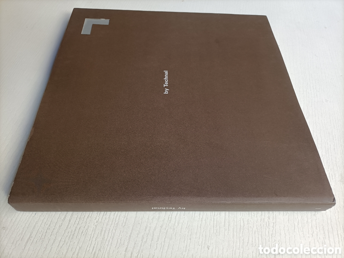 Libri di seconda mano: by Technal. Soluciones de aluminio en la arquitectura contempor&aacute;nea mundial