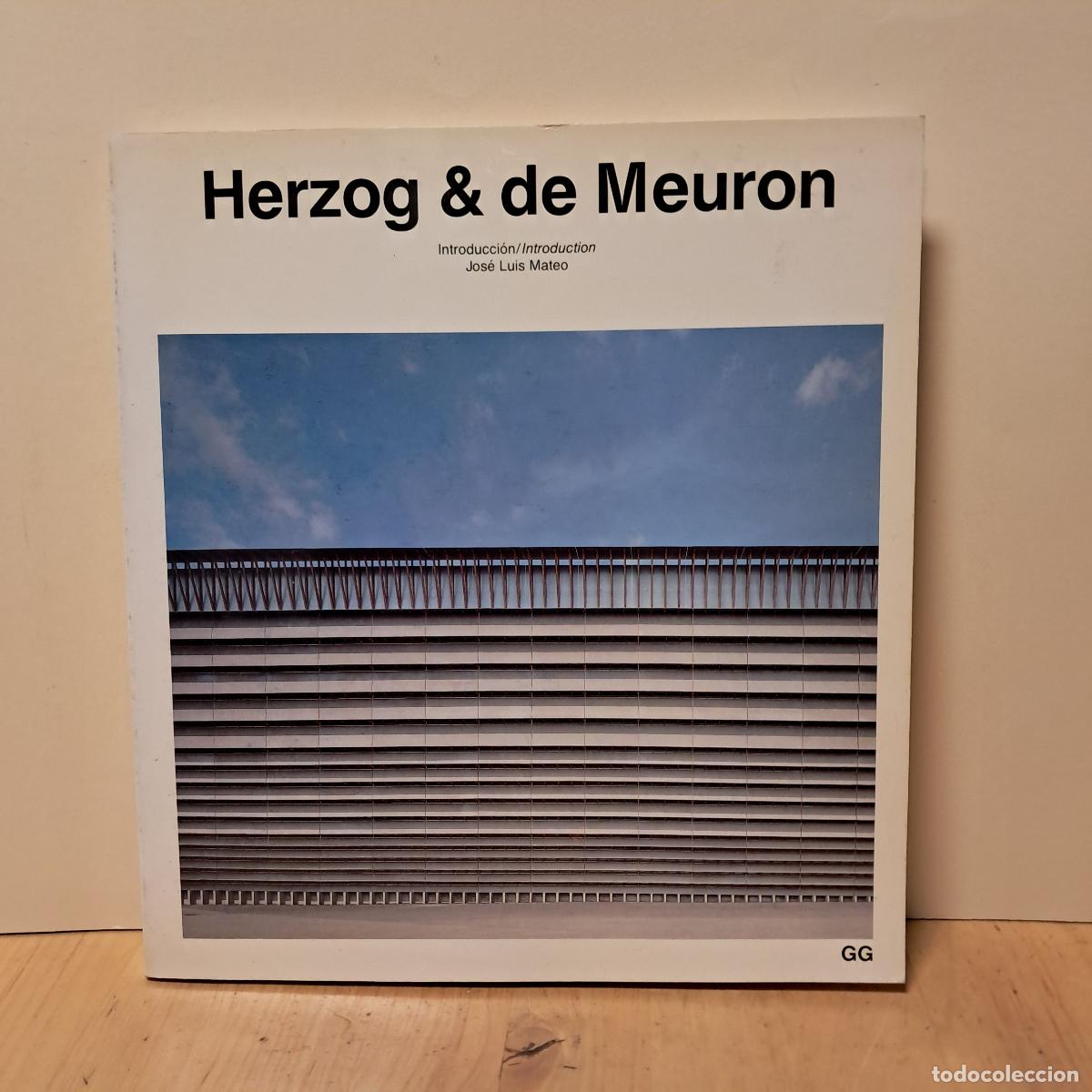Libri di seconda mano: HERZOG & DE MEURON. CAT&Aacute;LOGOS DE ARQUITECTURA CONTEMPOR&Aacute;NEA. . GG 1989