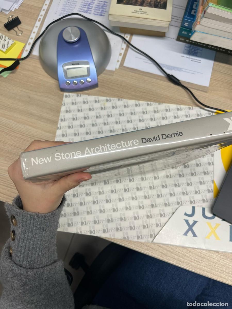 Libros de segunda mano: &rdquo;New Stone Architecture&rdquo;, de David Dernie - Foto 3