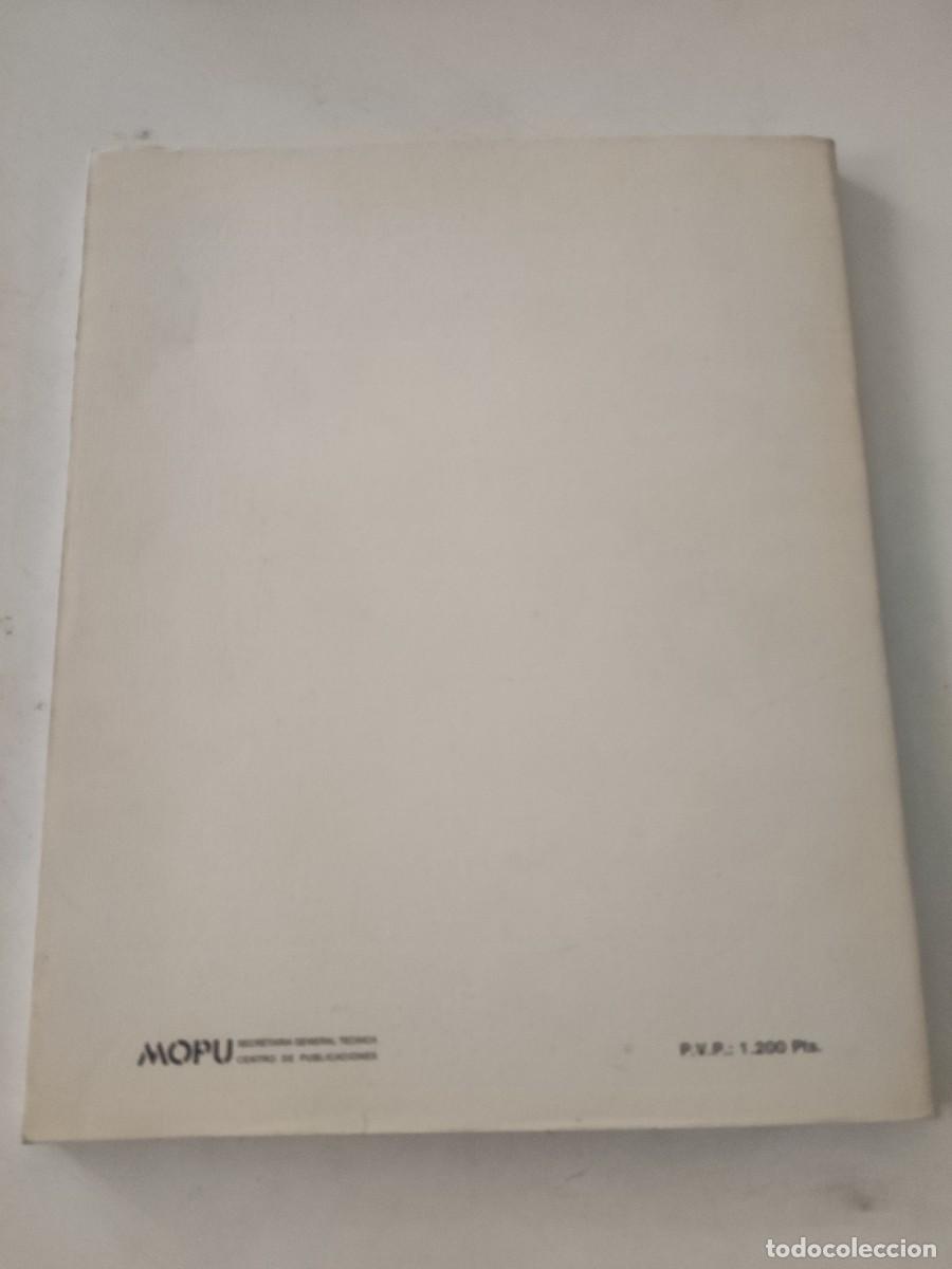 Libros de segunda mano: Edificios judiciales, penitenciarios y administrativos. - Foto 2
