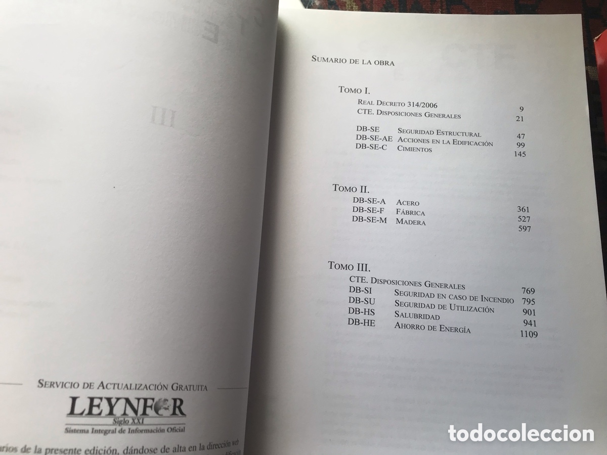 Libros de segunda mano: C&oacute;digo t&eacute;cnico de la edificaci&oacute;n II y III. Leynfor - Foto 4