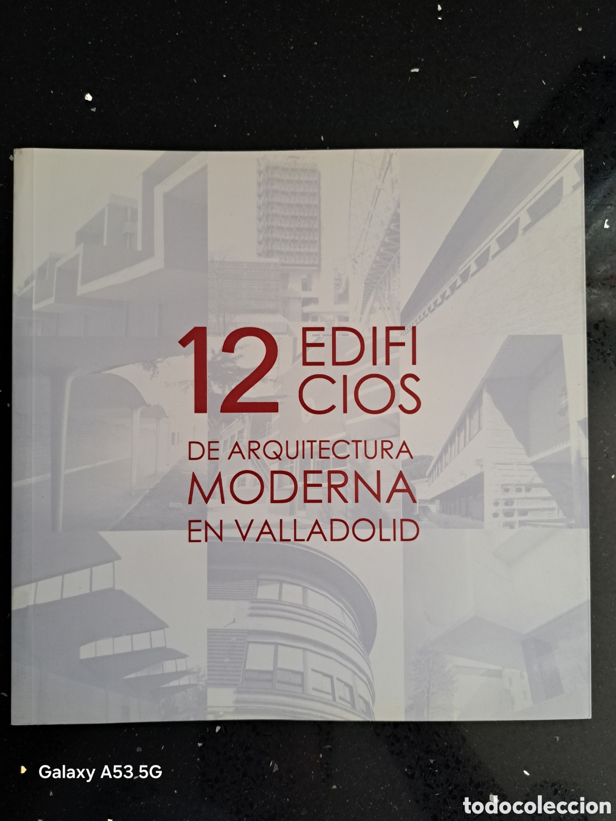 Libros de segunda mano: 12 EDIFICIOS DE ARQUITECTURA MODERNA EN VALLADOLID A&Ntilde;O 2006 - Foto 1
