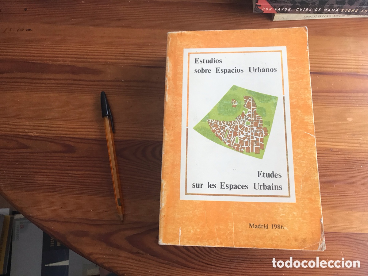 Livres d'occasion: Estudios sobre espacios urbanos. Madrid 1986