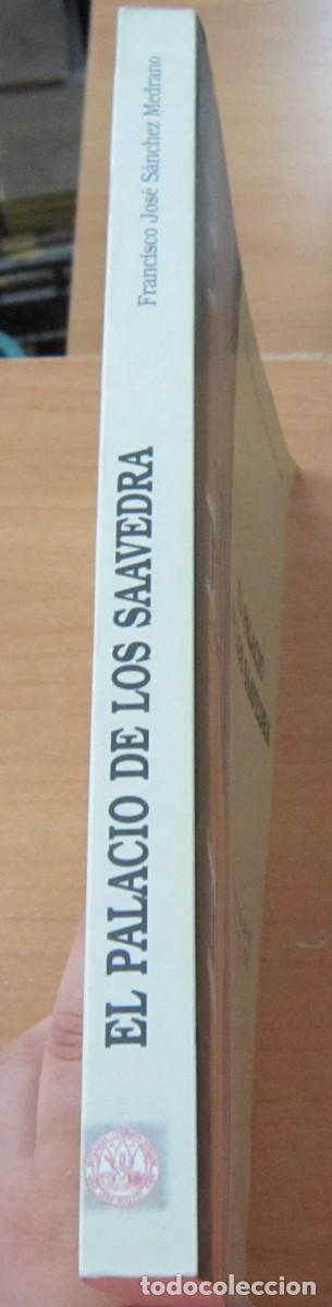 Libros de segunda mano: El palacio de los Saavedra, de Francisco Jos&eacute; S&aacute;nchez Medrano - Foto 2