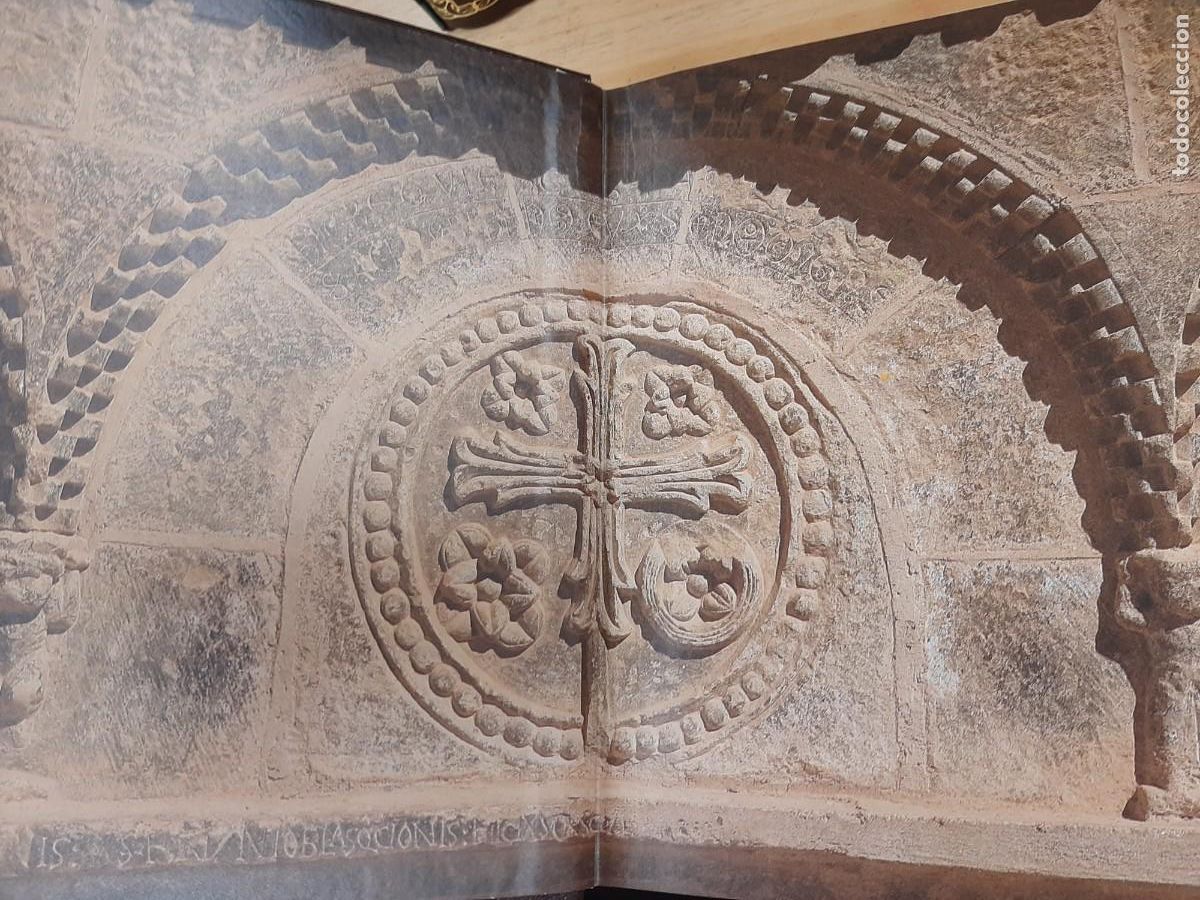 Libros de segunda mano: MONASTERIOS DE ESPA&Ntilde;A - III Tomos - Everest - Foto 4