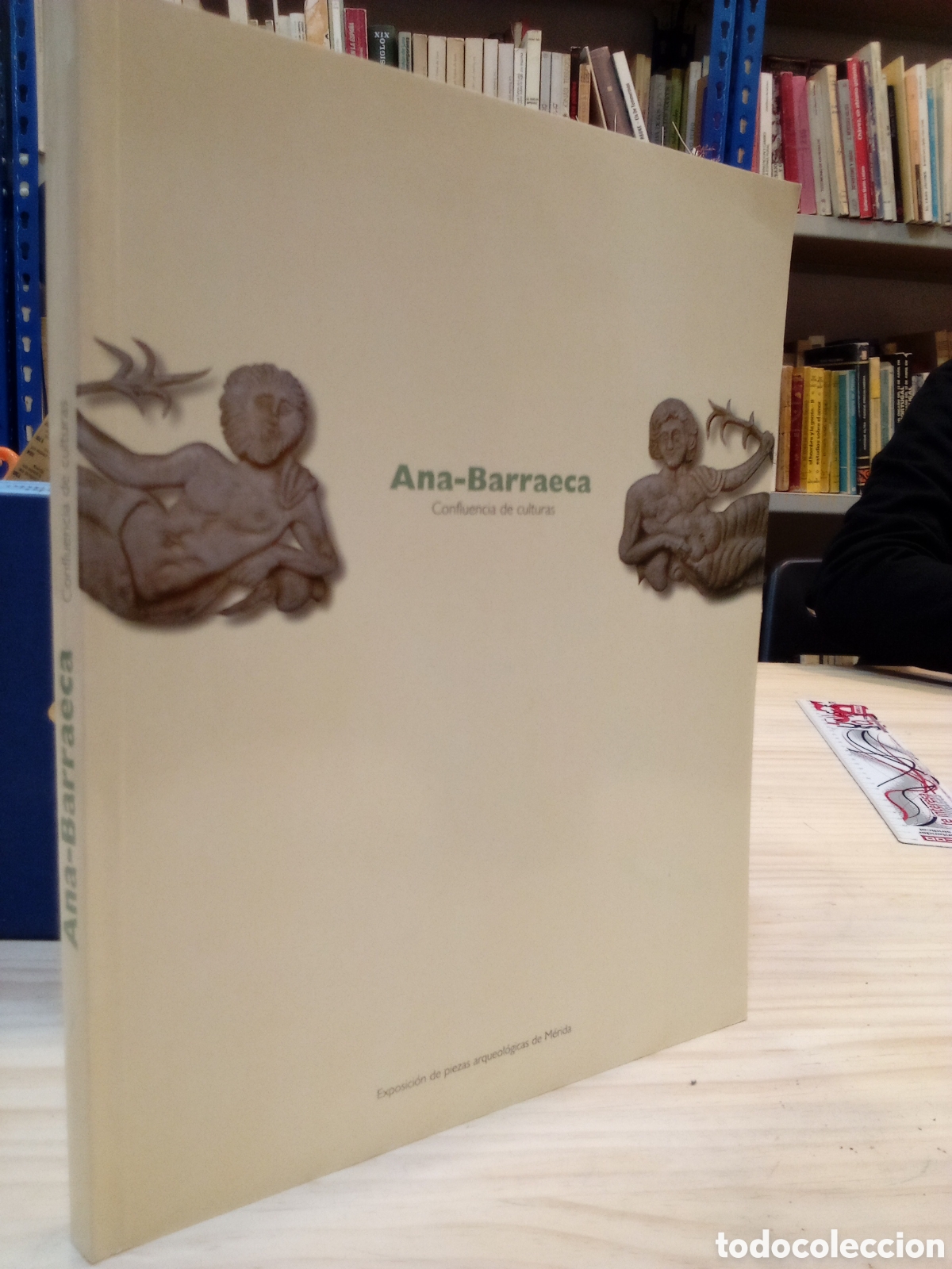 Libros de segunda mano: Confluencia de culturas - Ana-Barraeca - Foto 1