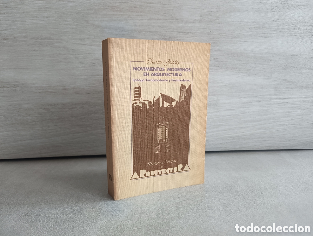 Libri di seconda mano: MOVIMIENTOS MODERNOS EN ARQUITECTURA - CHARLES JENCKS - HERMANN BLUME EDICIONES