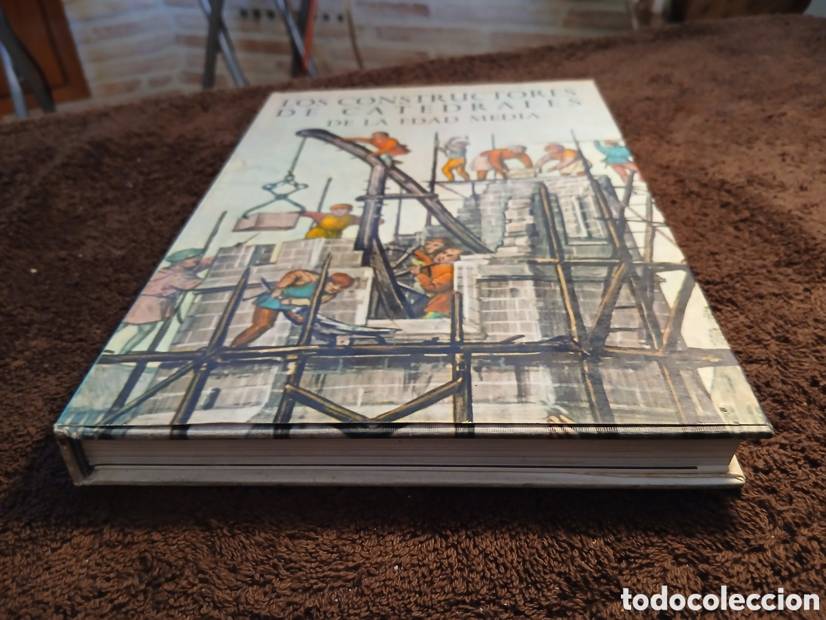 Libros de segunda mano: Los constructores de catedrales de la edad media. David Jacobs. - Foto 6