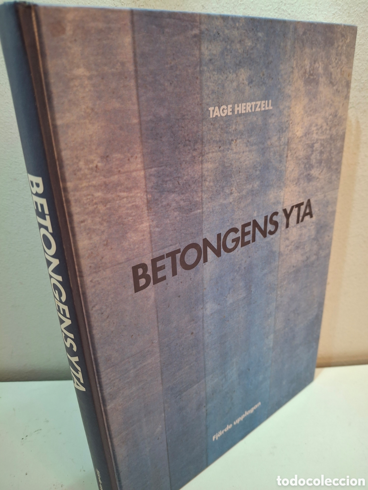 Libros de segunda mano: BETONGENS YTA, EN HANDBOK FOR ARKITEKTER OCH ANDRA, TAGE HERTZELL, 2002
