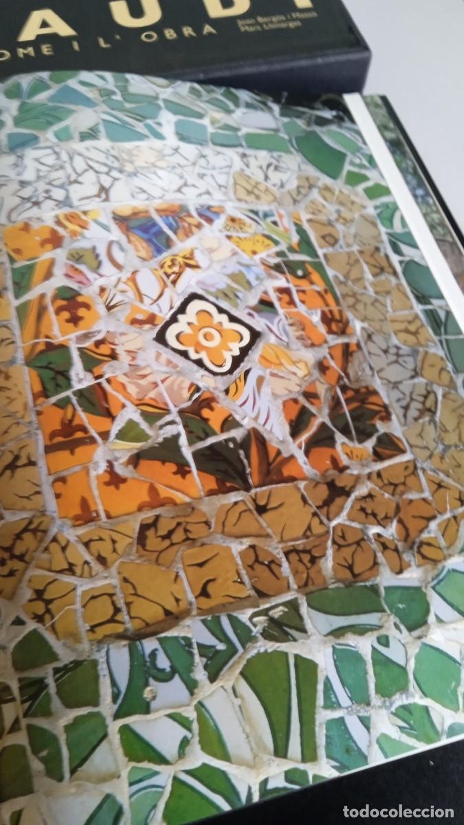 Libros de segunda mano: GAUD&Iacute; LHome i lobra - Foto 8