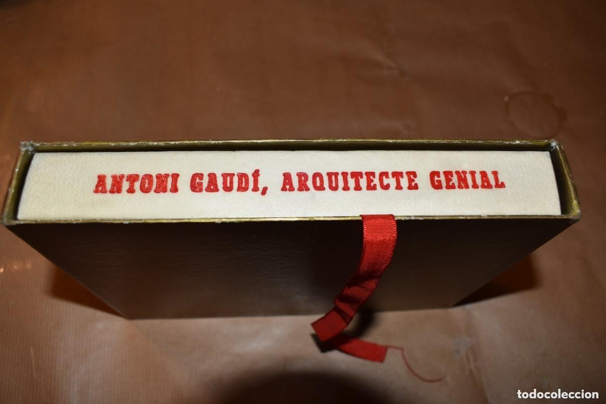 Libros de segunda mano: Antoni Gaud&iacute;, Arquitecte Genial. Joan Berg&oacute;s, 1972. Edici&oacute;n de lujo numerada (n&ordm; 79 de 100)