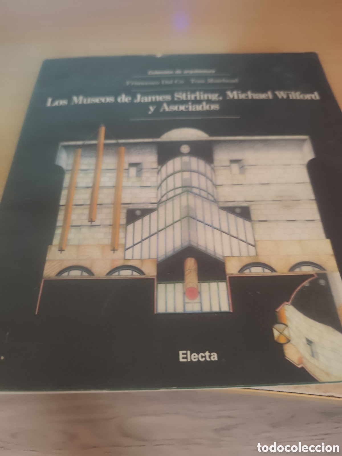 Livres d'occasion: LOS MUSEOS DE JAMES S TIRLING RF 282G