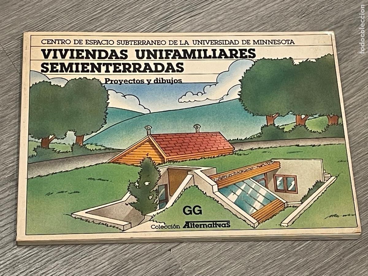Libri di seconda mano: VIVIENDAS UNIFAMILIARES SEMIENTERRADAS, PROYECTOS Y DIBUJOS - ARQUITECTURA - GG 1982