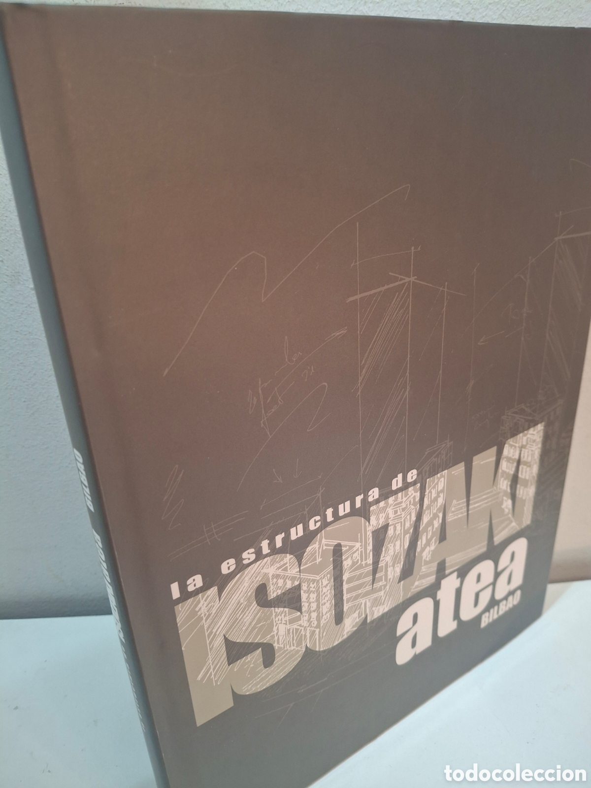 Libros de segunda mano: LA ESTRUCTURA DE ISOZAKI ATEA, BILBAO, 2006