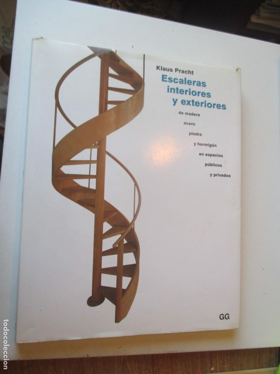 Libros de segunda mano: KLAUS PRACHT Escaleras interiores y exteriores W40534