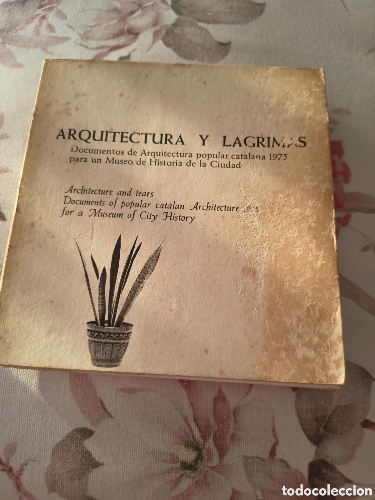 Libros de segunda mano: ARQUITECTURA Y LAGRIMAS DE LEOPOLDO POMES, SUST, BONET, CIRICI, CLOTET Y TUSQUETS (TUSQUETS)