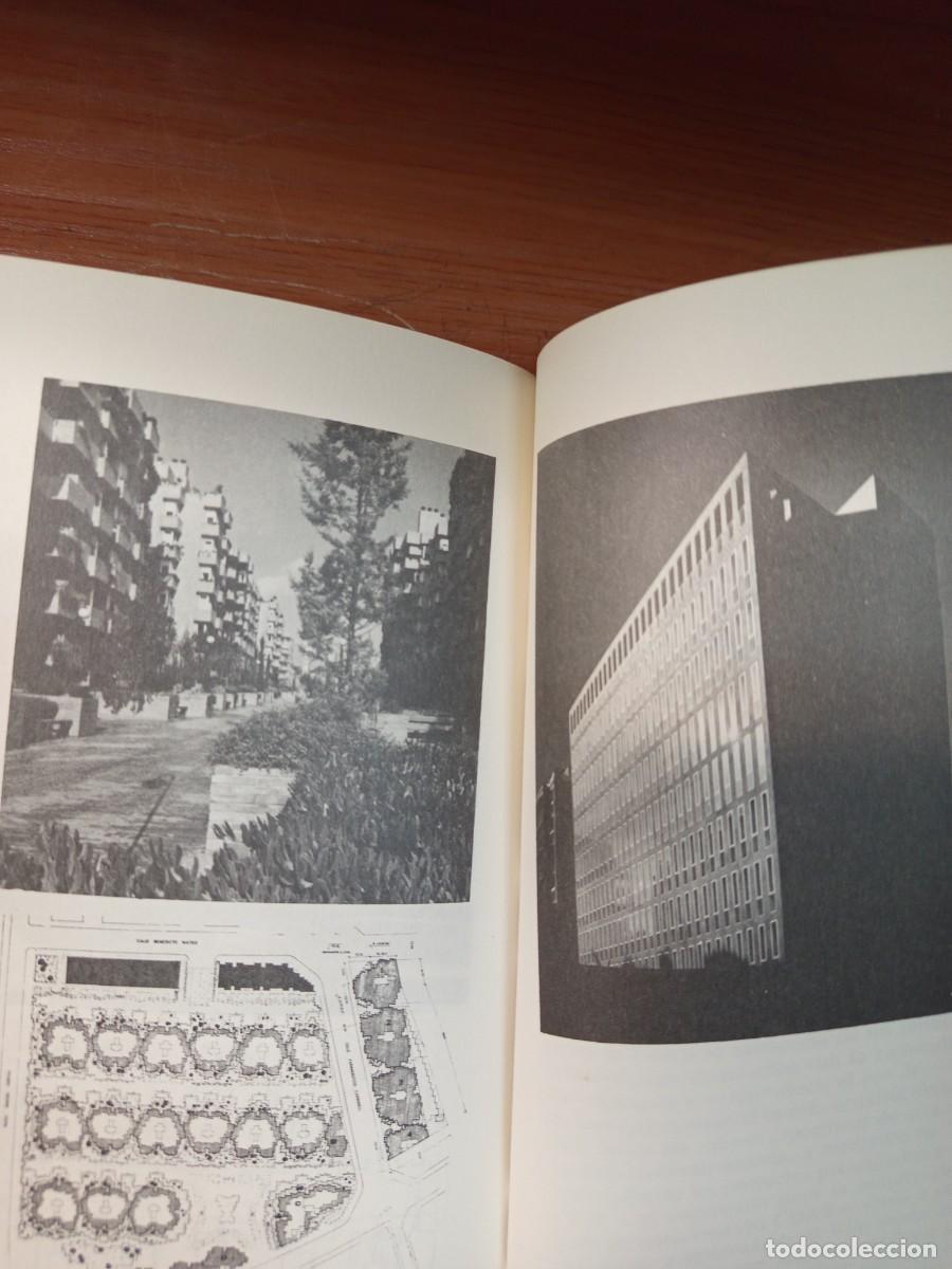 Libros de segunda mano: Arquitecturas catalanas. - Foto 2