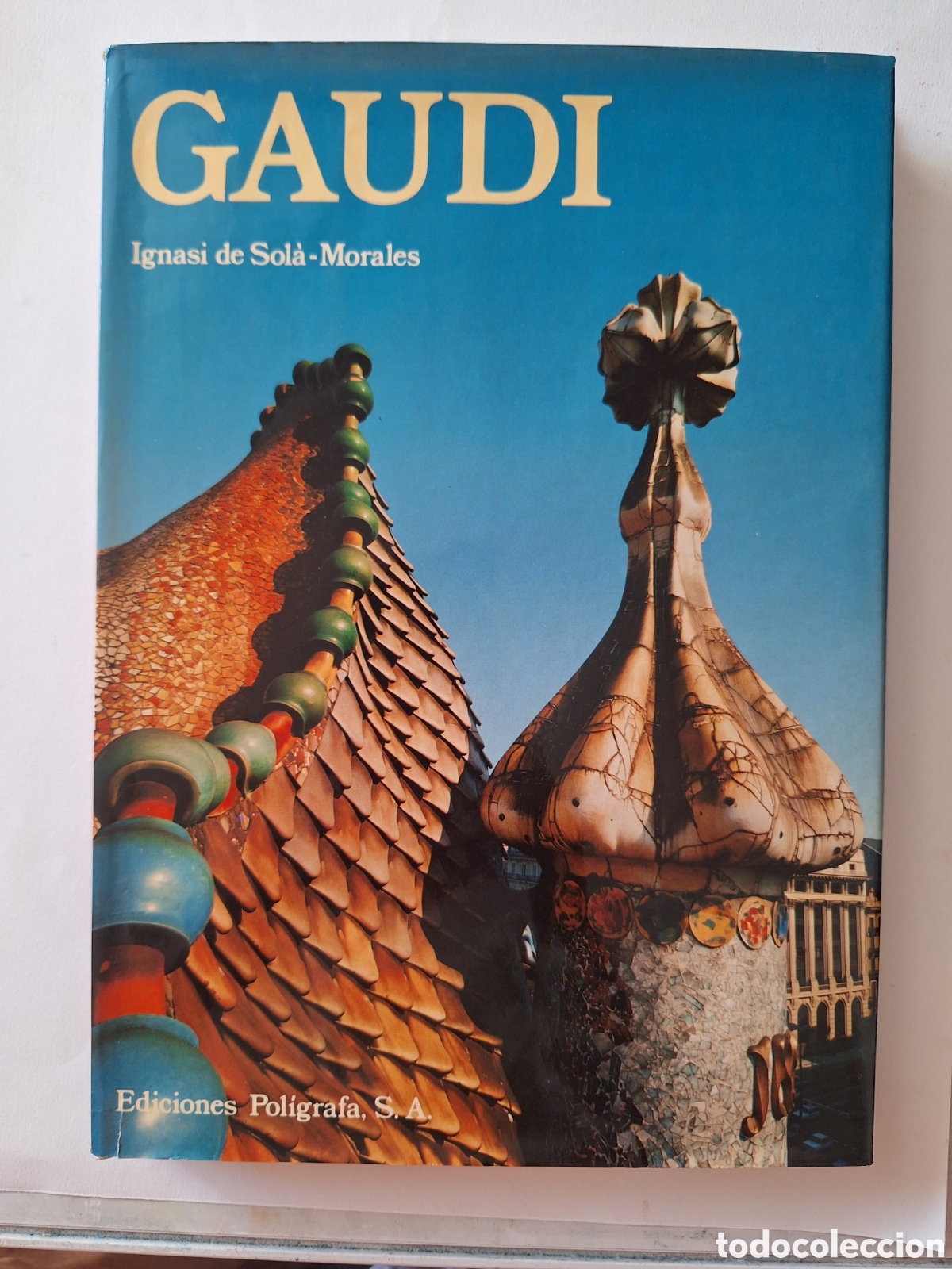 Libros de segunda mano: Gaud&iacute; de Ignasi de Sol&agrave;-Morales, fue publicado por Ediciones Pol&iacute;grafa.