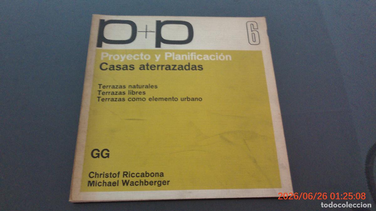 Libros de segunda mano: Casas aterrazadas - Riccabona C. / Wachberger M ARQUITECTURA GG GUSTAVO GILI