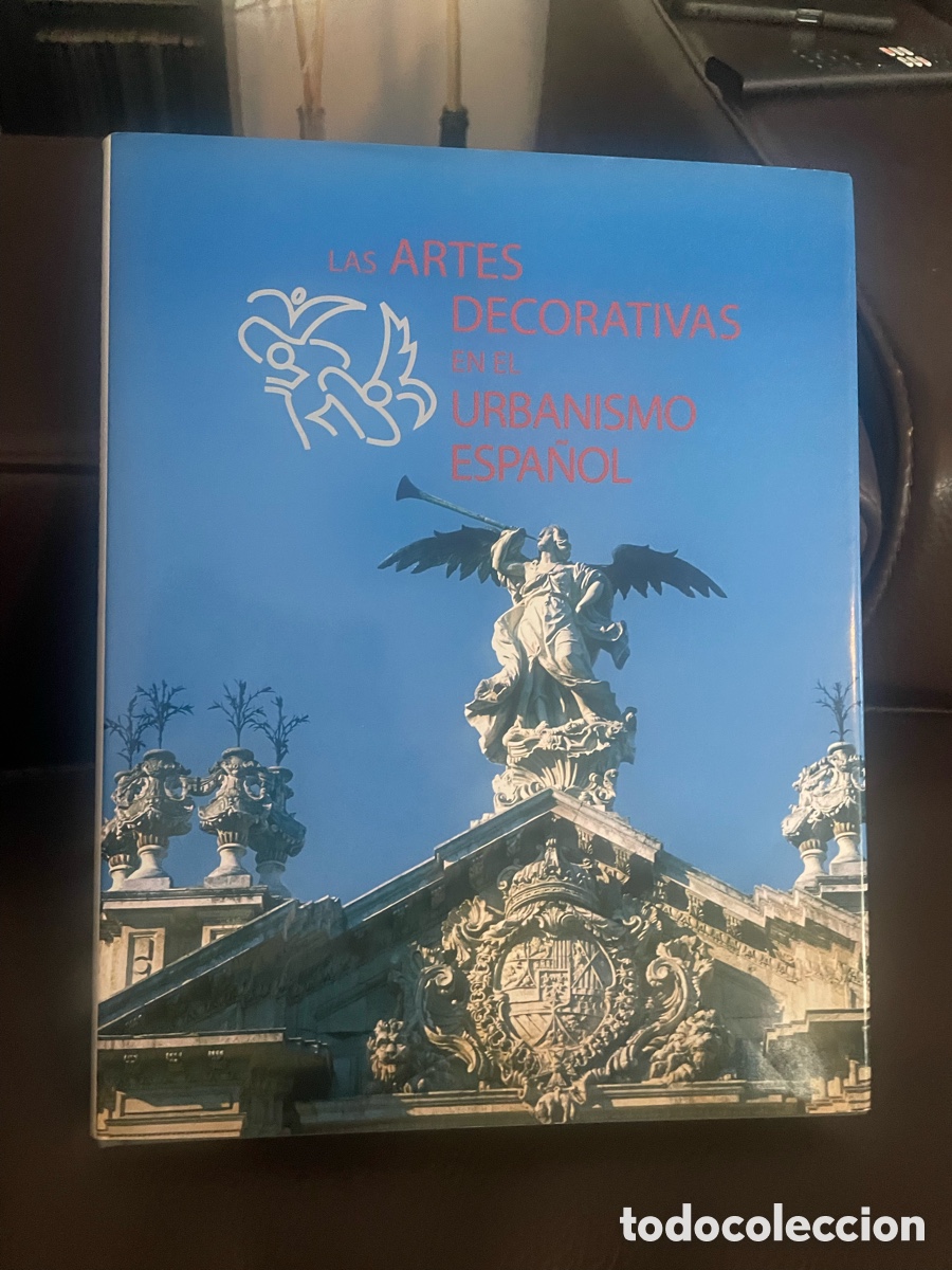 Libros de segunda mano: Las artes decorativas en el urbanismo espa&ntilde;ol FCC