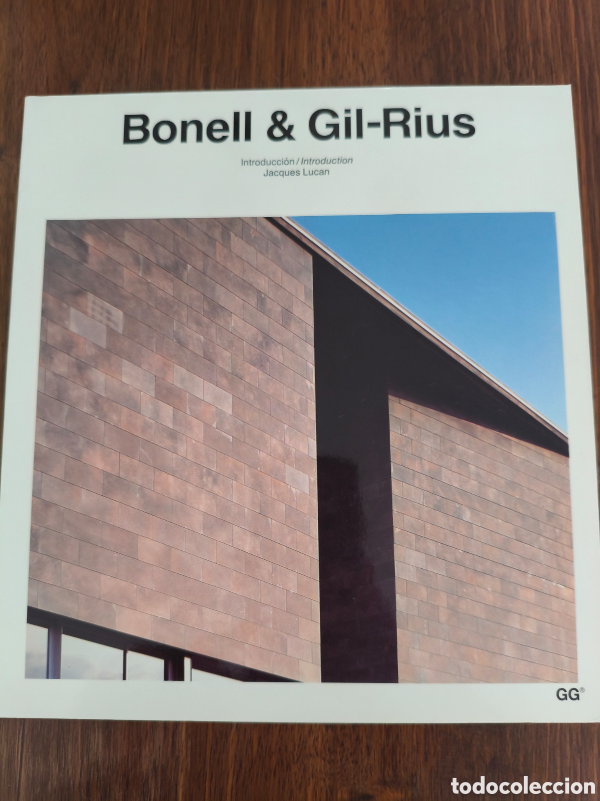 Libros de segunda mano: BONELL & GIL-RIUS CAT&Aacute;LOGOS DE ARQUITECTURA CONTEMPORANEA ED. GUSTAVO GILI 1993