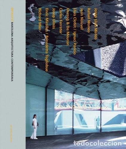Libros de segunda mano: Detalls. Barcelona Arquitectura Edici&oacute;n en Catal&aacute;n de Quim Larrea (Autor) Formato: Tapa blanda