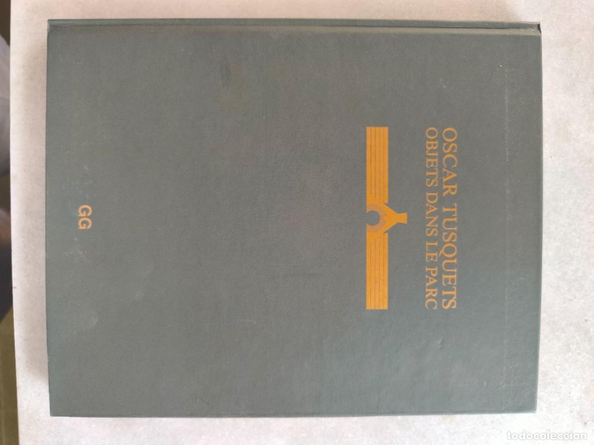 Libros de segunda mano: OSCAR TUSQUETS - OBJETS DANS LE PARC - JULI CAPELLA - QUIM LARREA 1990