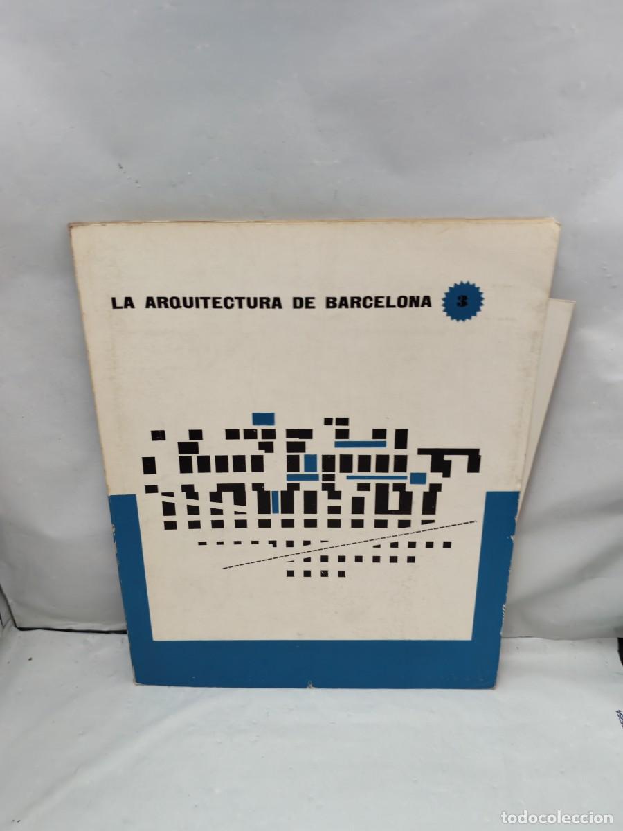 Gebrauchte B&uuml;cher: LA ARQUITECTURA DE BARCELONA, Num. 3 (Separata de la revista Hogar y Arquitectura, incluye plano)