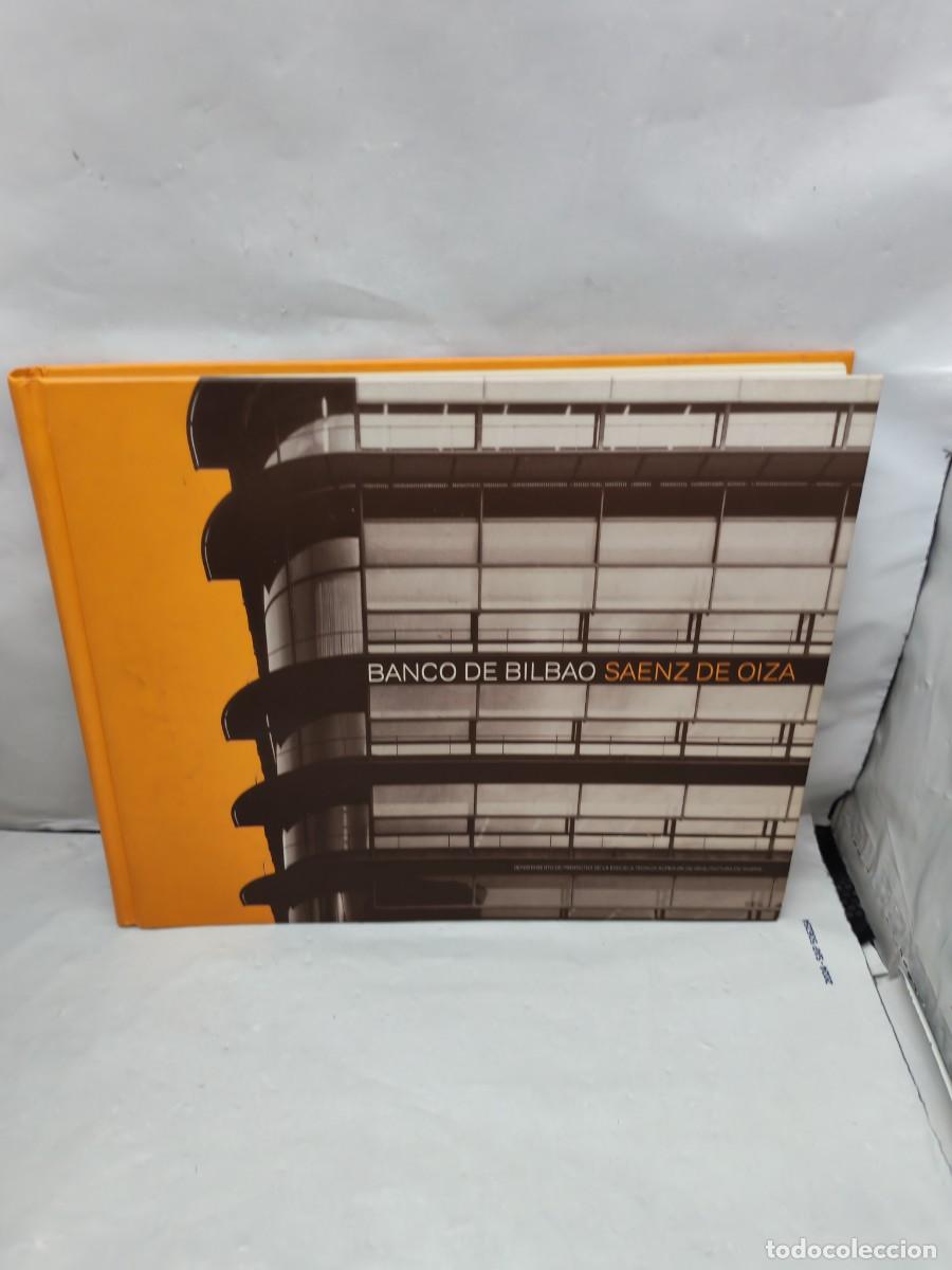 Second hand books: Banco de Bilbao, S&aacute;enz de Oiza (Primera edici&oacute;n tapa dura, ETSAM 2000)