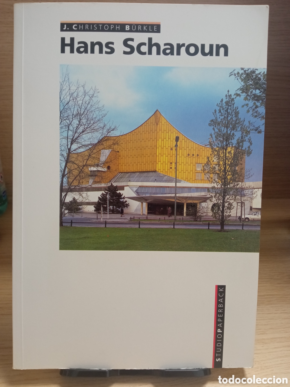 Libros de segunda mano: HANS SCHAROUN J. Christoph B&uuml;rkle - Arquitectura biograf&iacute;a - Artemis 1993