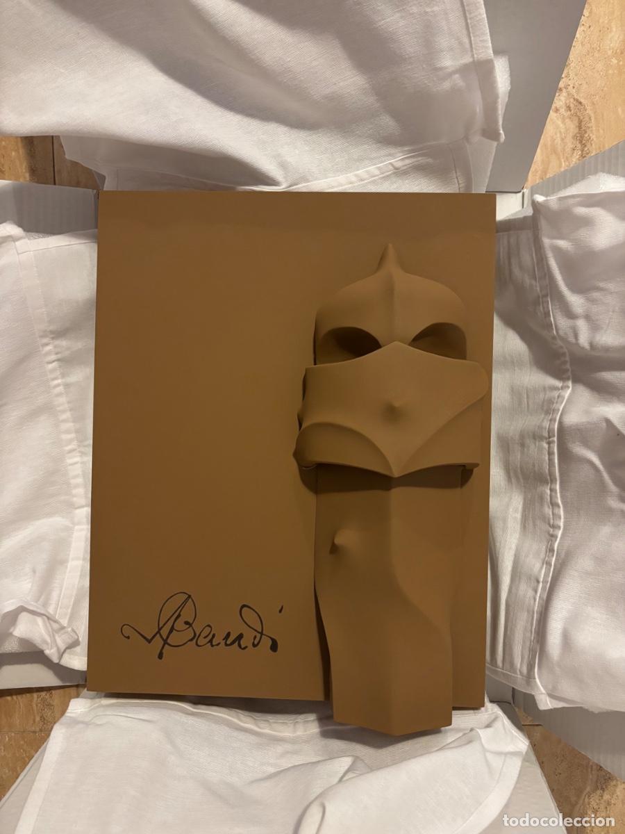 Libri di seconda mano: Gaud&iacute; en primer plano &ndash; ARTIKA &ndash; Edici&oacute;n limitada completa