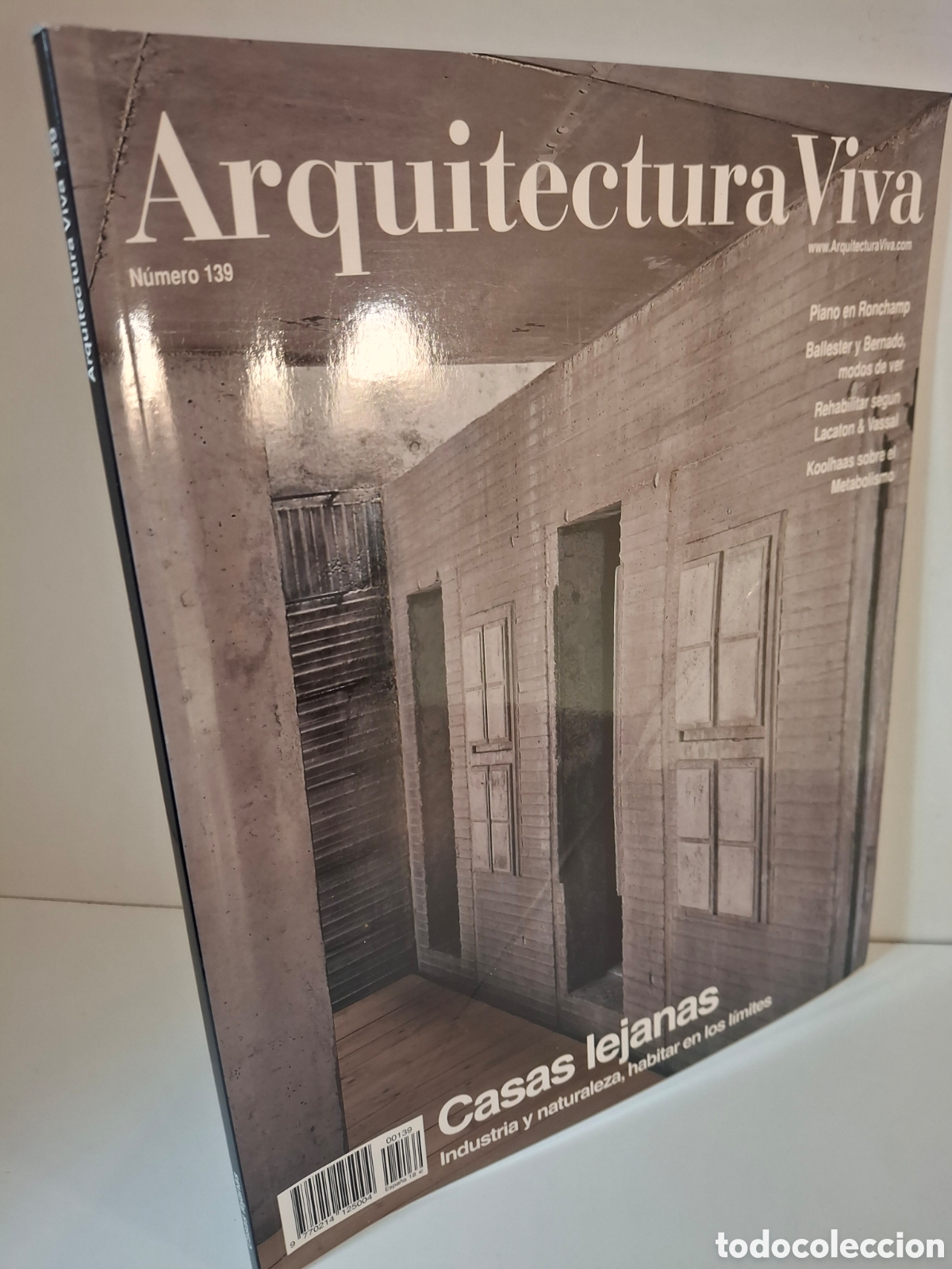Libros de segunda mano: ARQUITECTURA VIVA N&ordm; 139, CASAS LEJANAS, INDUSTRIA Y NATURALEZA: HABITAR EN LOS LIMITES, 2011