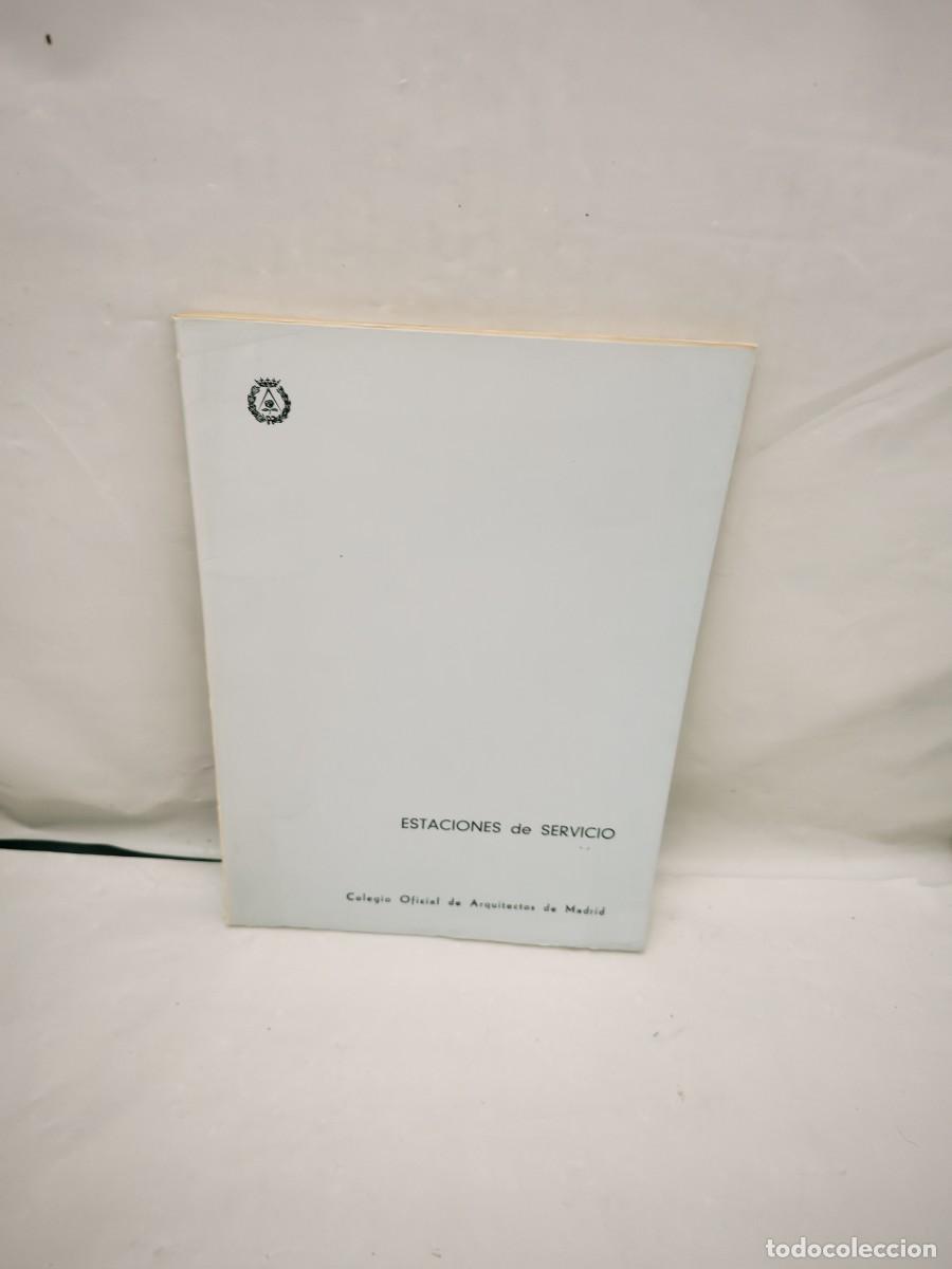 Second hand books: Colegio Oficial de Arquitectos de Madrid: ESTACIONES DE SERVICIO