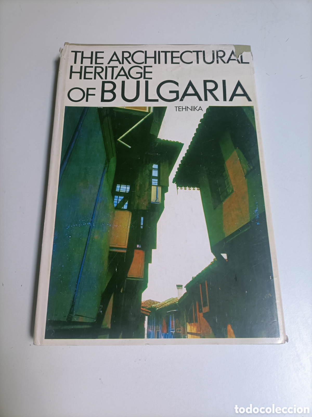 Libros de segunda mano: The architectural heritage of Bulgaria. Texto en ingl&eacute;s
