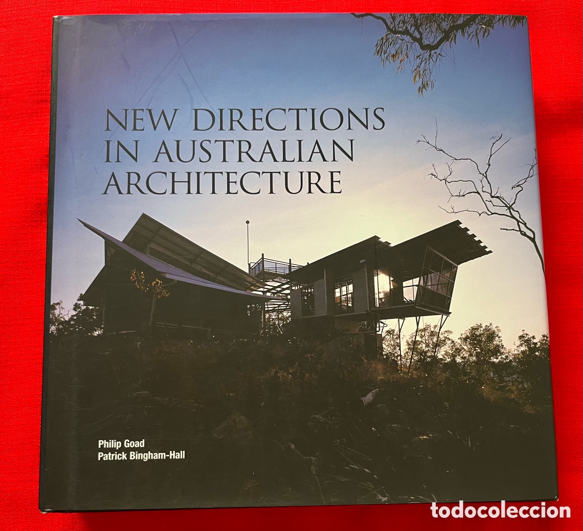 Libros de segunda mano: Book New directions in Australian Architecture