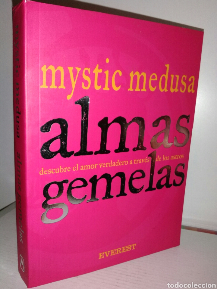 Libros de segunda mano: ALMAS GEMELAS.BUEN LIBRO - Foto 1