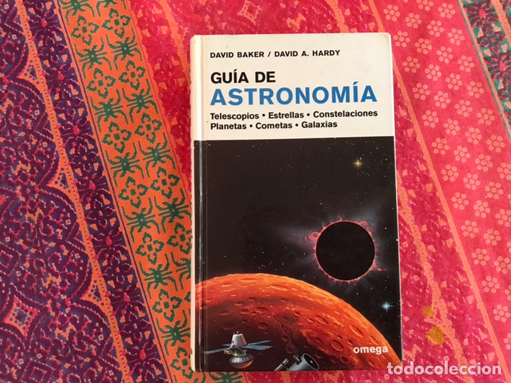 Libros de segunda mano: Gu&iacute;a de astronom&iacute;a. David Baker. Omega - Foto 1